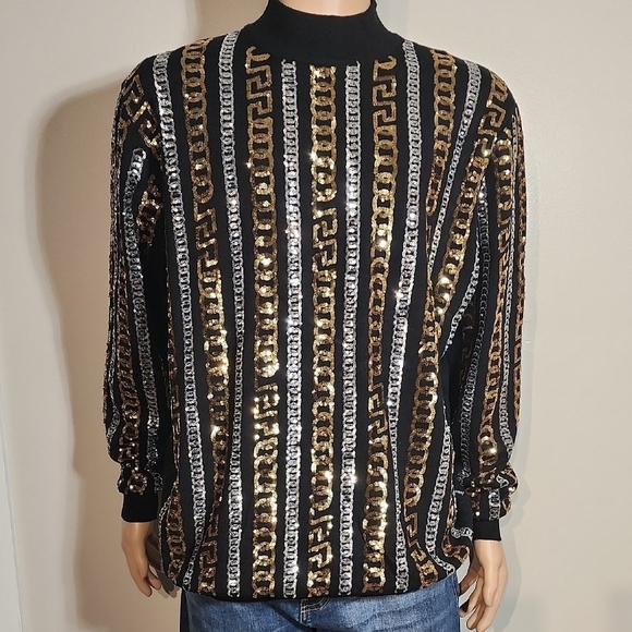 Elegant Black and Gold Sequin Crewneck Sweater - Picture 3 of 11
